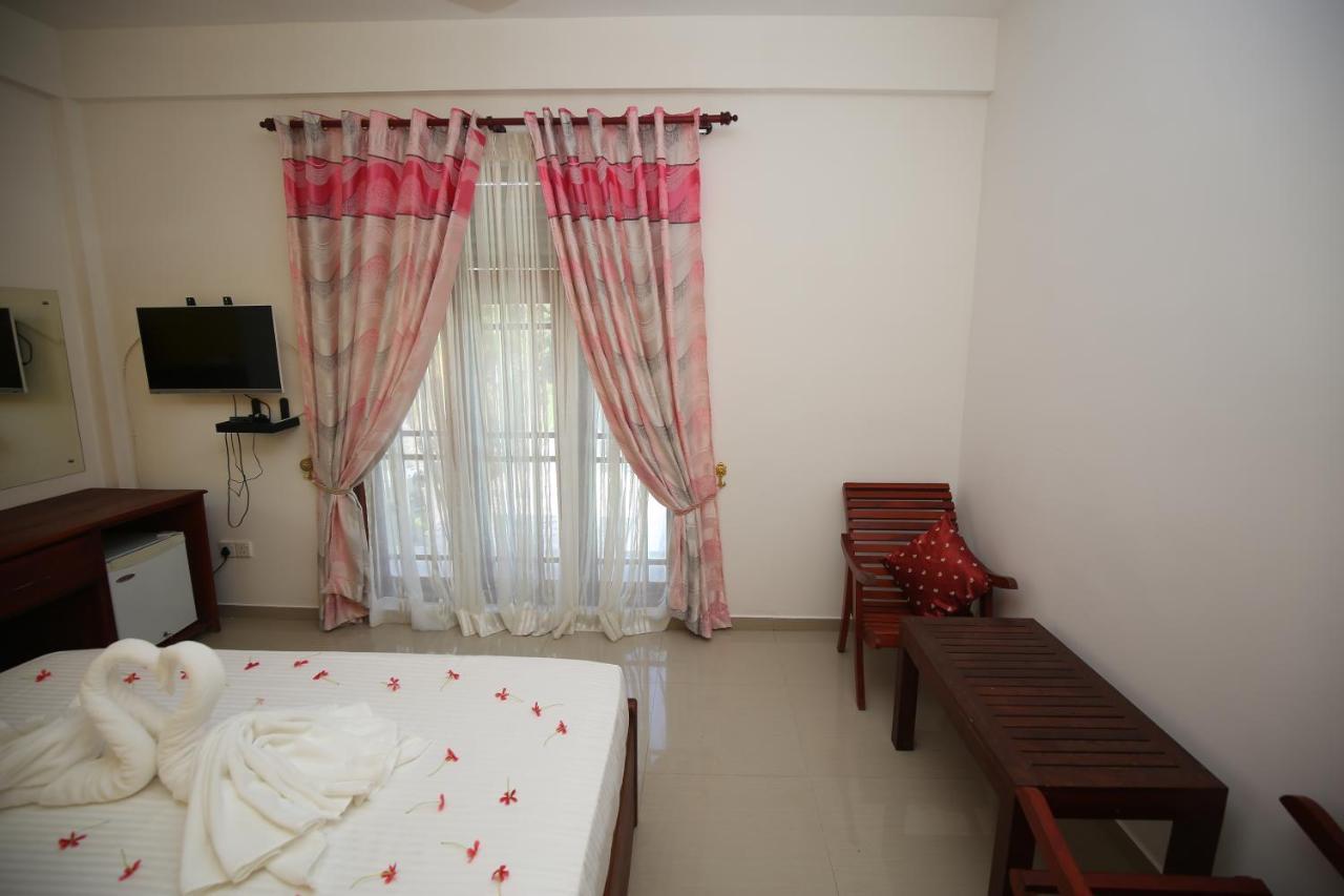 Yala Safari Village Maha Akurugoda Екстериор снимка
