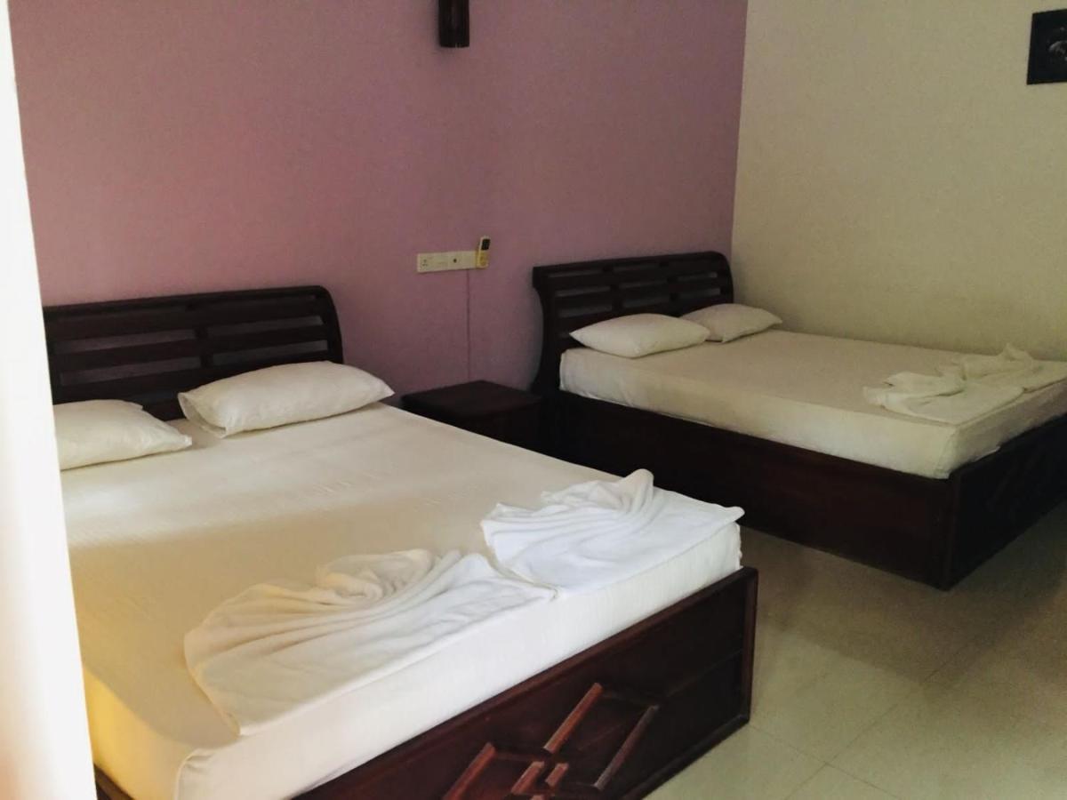 Yala Safari Village Maha Akurugoda Екстериор снимка