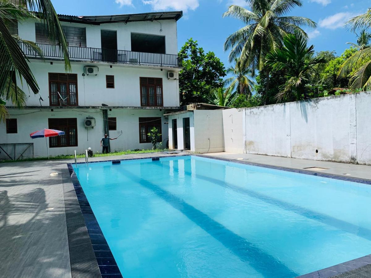 Yala Safari Village Maha Akurugoda Екстериор снимка