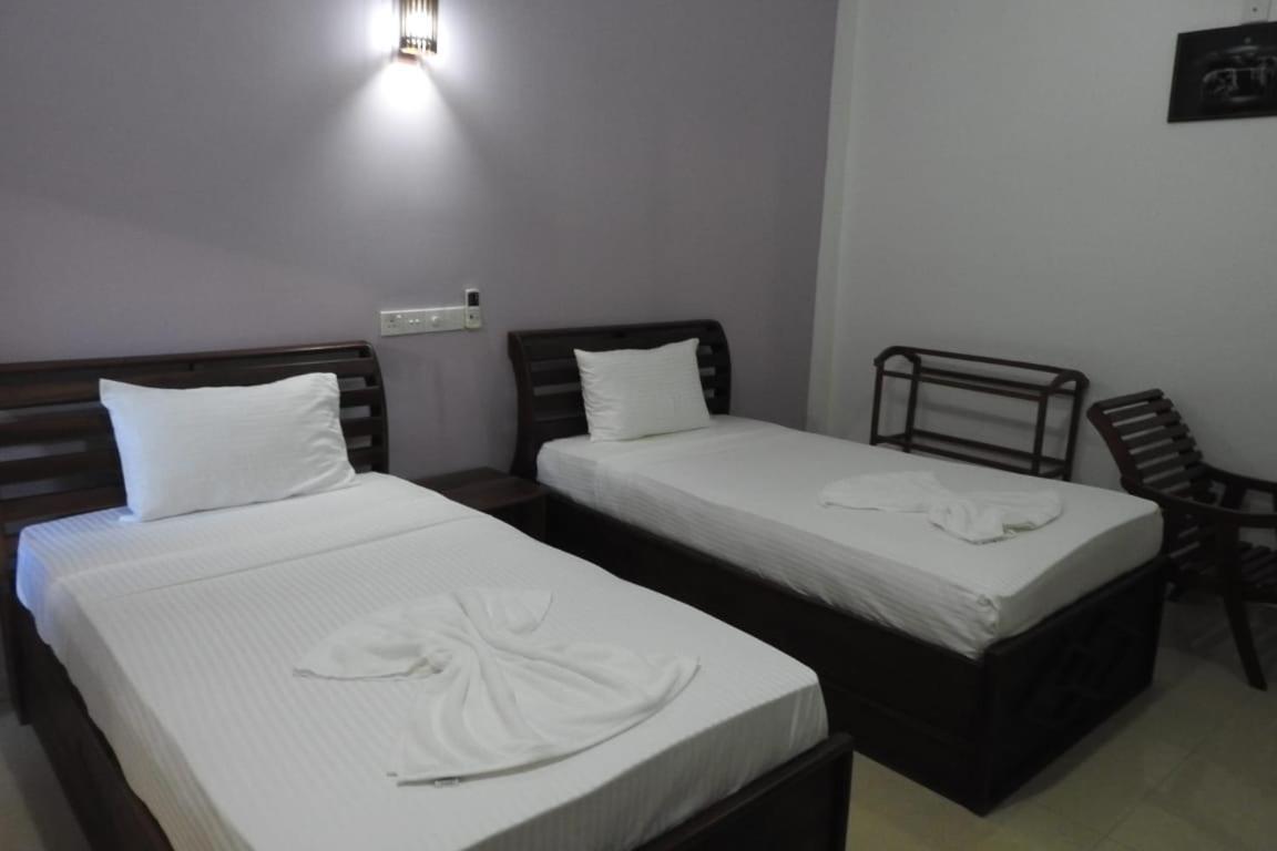 Yala Safari Village Maha Akurugoda Екстериор снимка